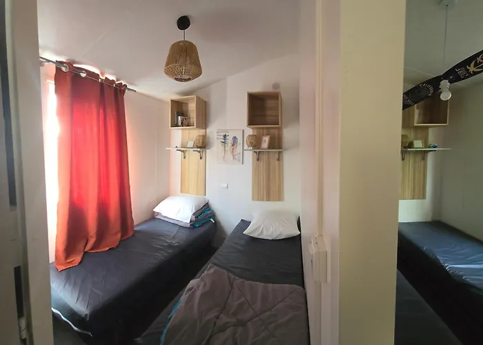 Family's Dream A Pied Mobile-home Confort Avec Terrasse Piscines Et Parc Aquatique Kemping